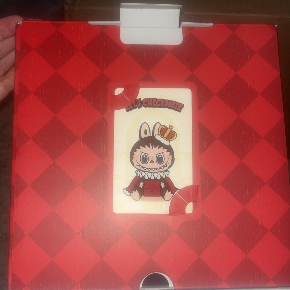 POP MART The Monsters Let’s Checkmate King - Picture 9 of 16